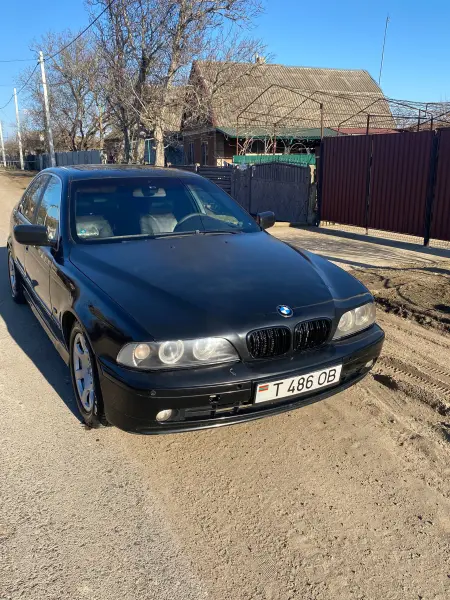 BMW 5 Series, 2002