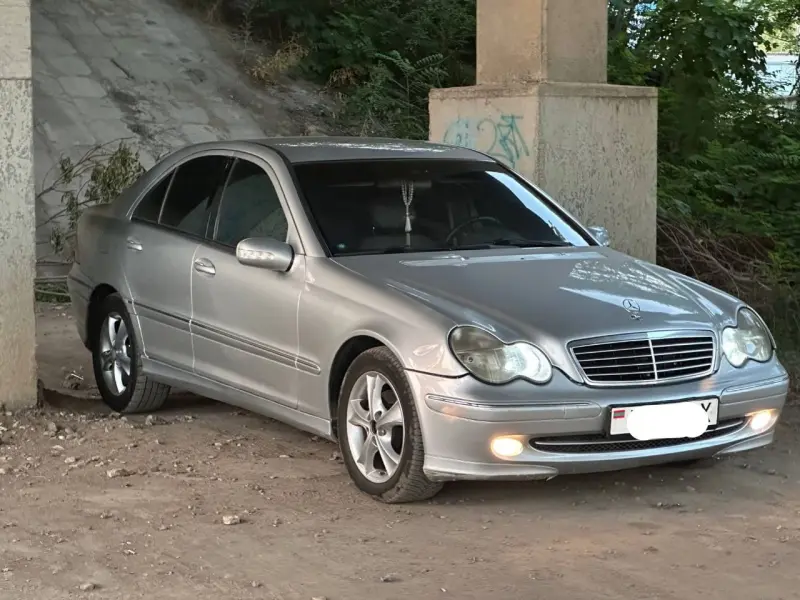 Mercedes-Benz C-Class, 2001