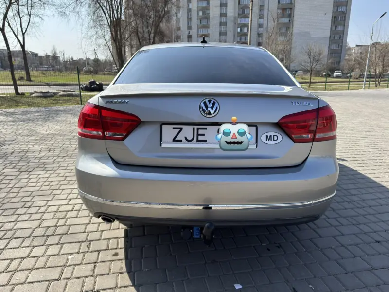 Volkswagen Passat, 2013
