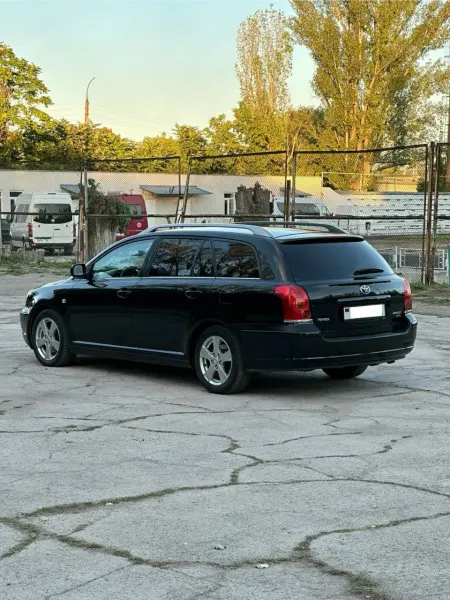 Toyota Avensis, 2006