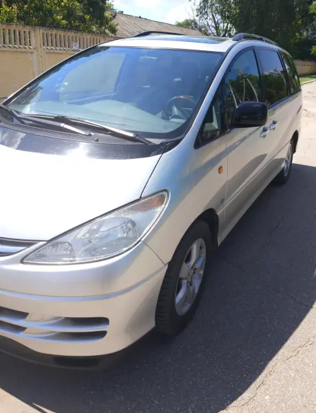 Toyota Previa, 2002