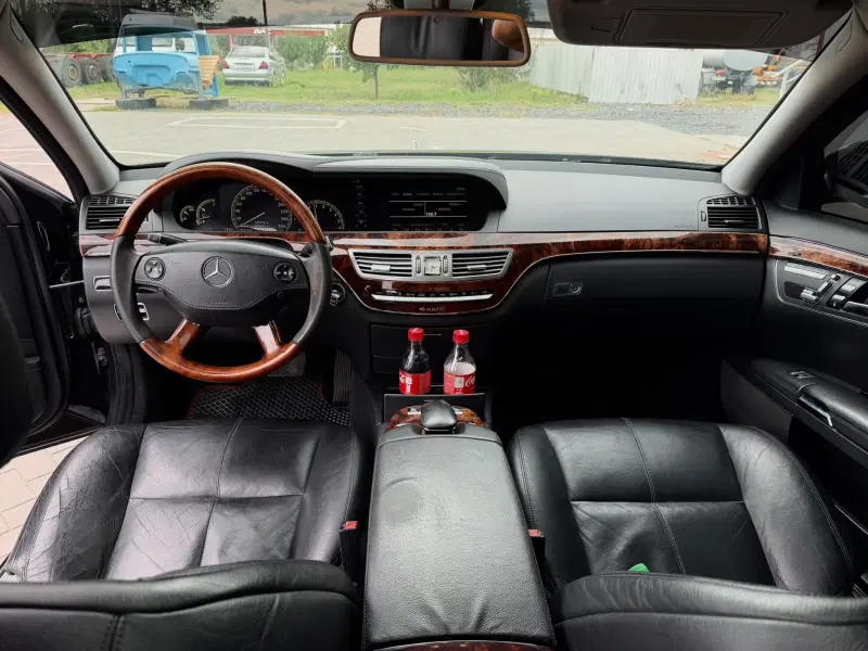 Mercedes-Benz S-Class, 2007
