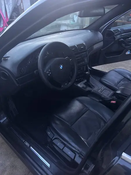 BMW 5 Series, 2002