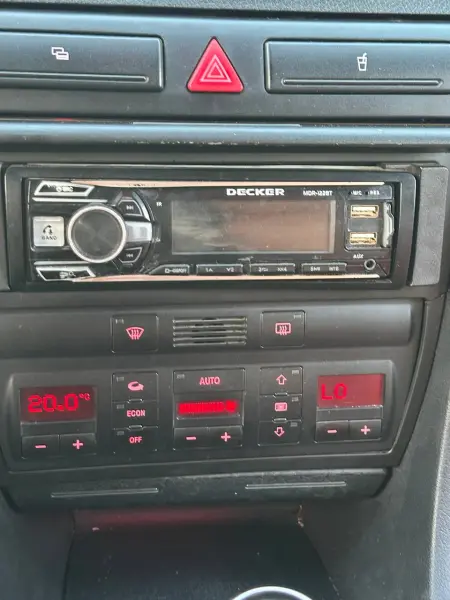 Audi A6, 2001