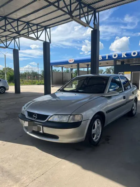 Opel Vectra, 1998