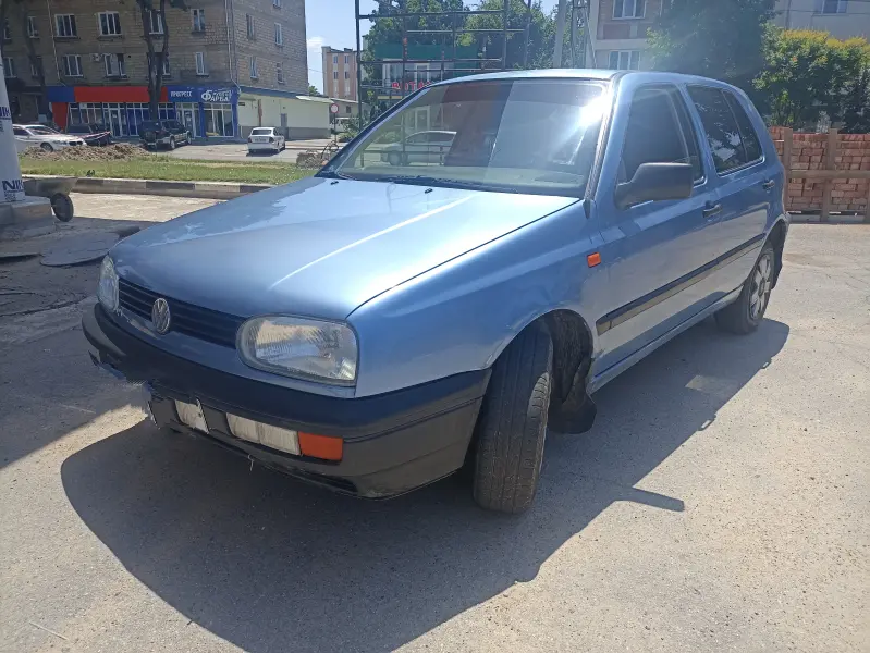 Volkswagen Golf, 1993