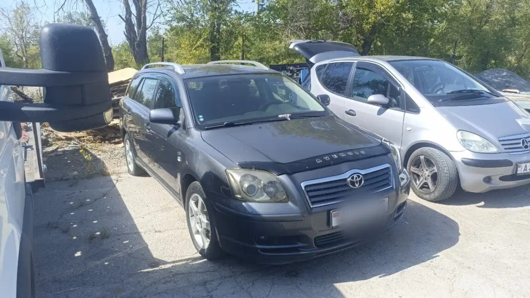 Toyota Avensis, 2006