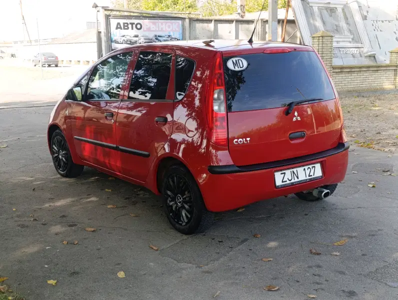 Mitsubishi Colt, 2005