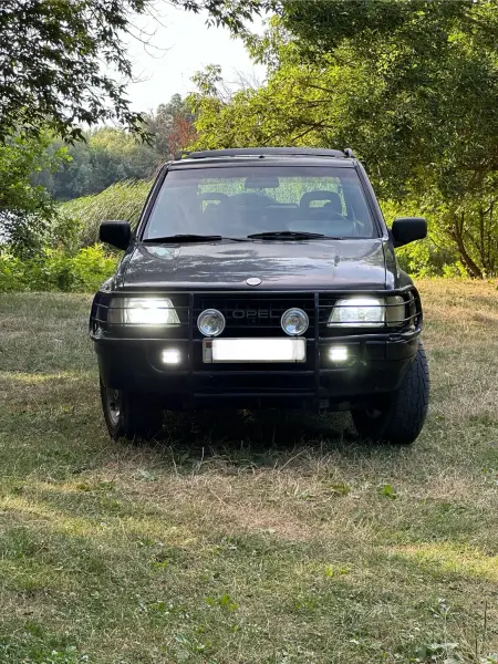 Opel Frontera, 1995