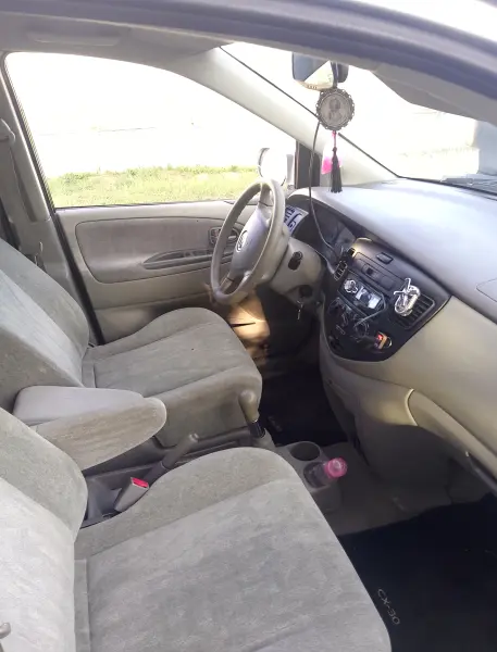 Mazda MPV, 2000