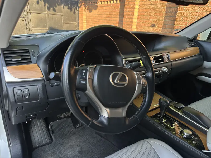 Lexus GS, 2012