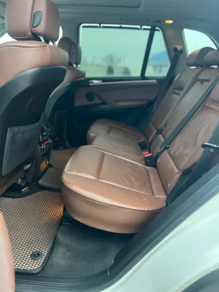 BMW X5, 2011