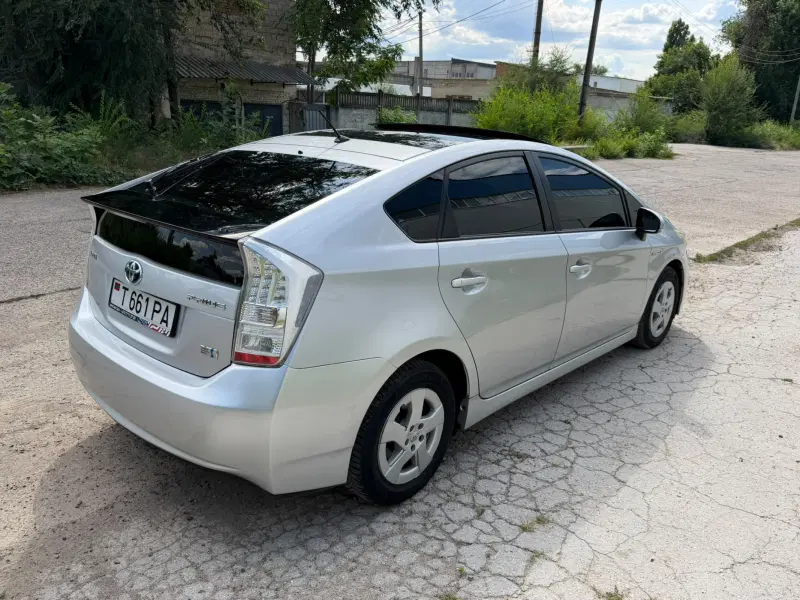Toyota Prius, 2010