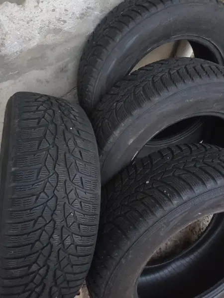 Ком-кт зимних шин  205/65/16  =3200₽ Nokian WR D4 (2022г)