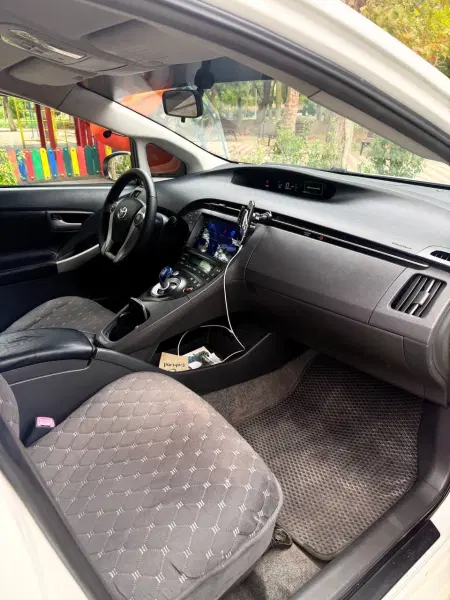 Toyota Prius, 2009