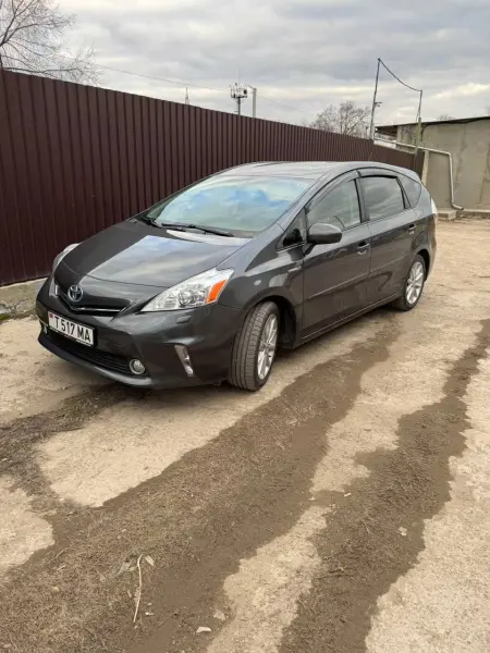 Toyota Prius, 2013