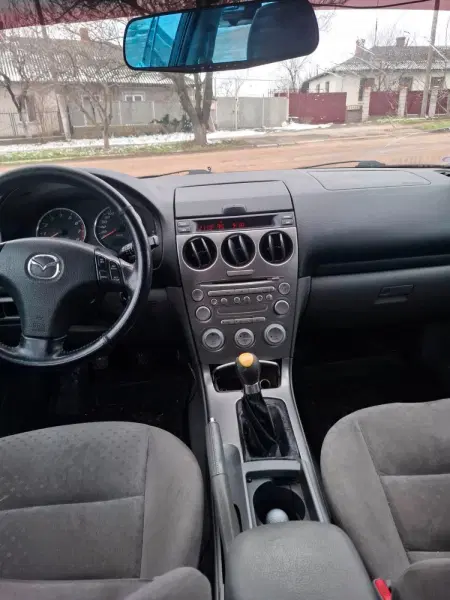 Mazda 6, 2003