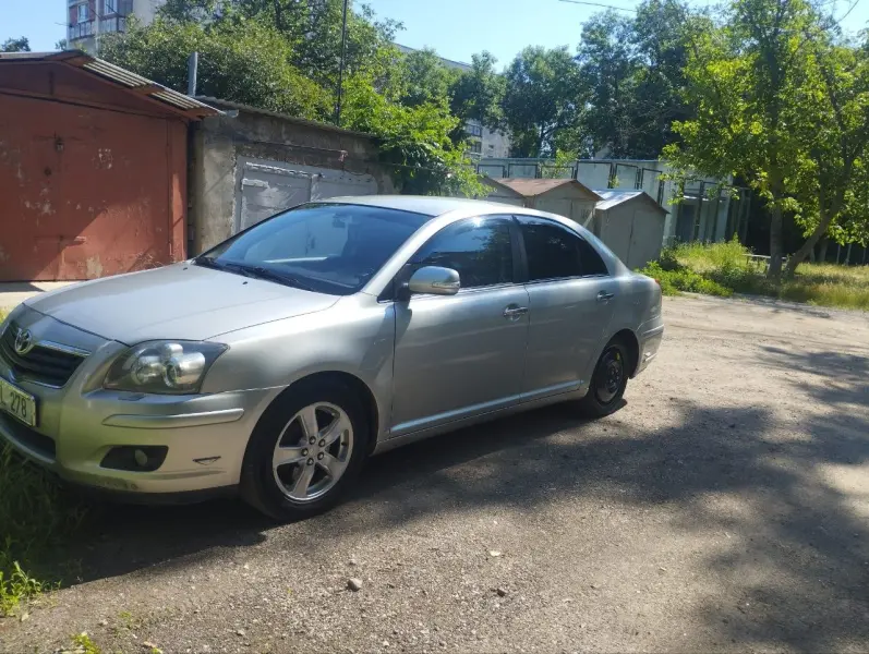 Toyota Avensis, 2008