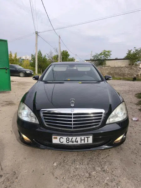 Mercedes-Benz S-Class, 2007