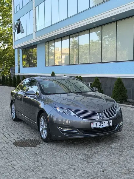 Lincoln MKZ, 2014