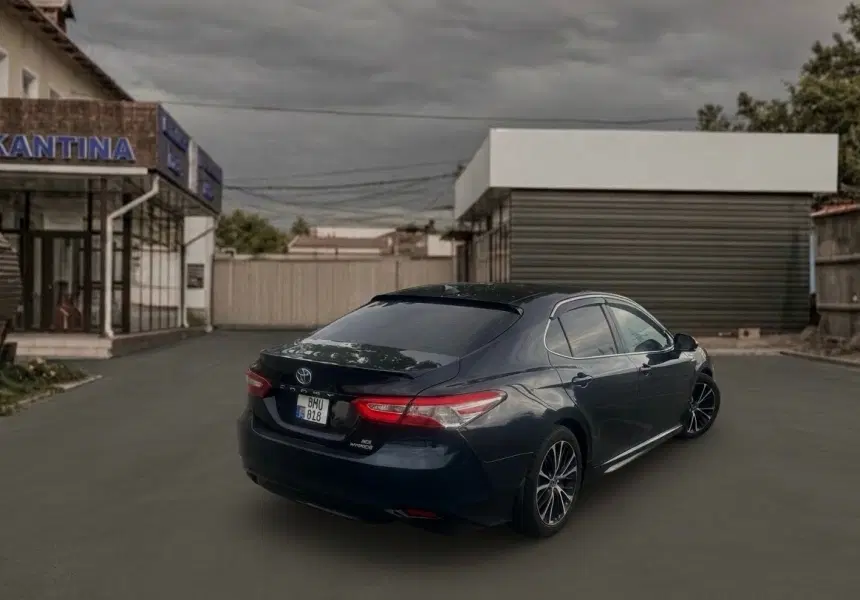 Toyota Camry, 2020