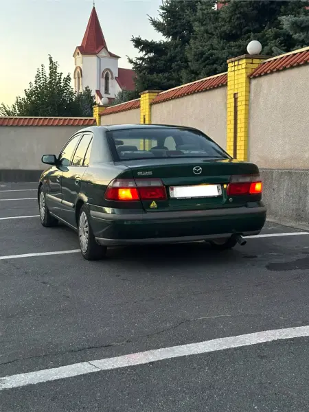 Mazda 626, 1999