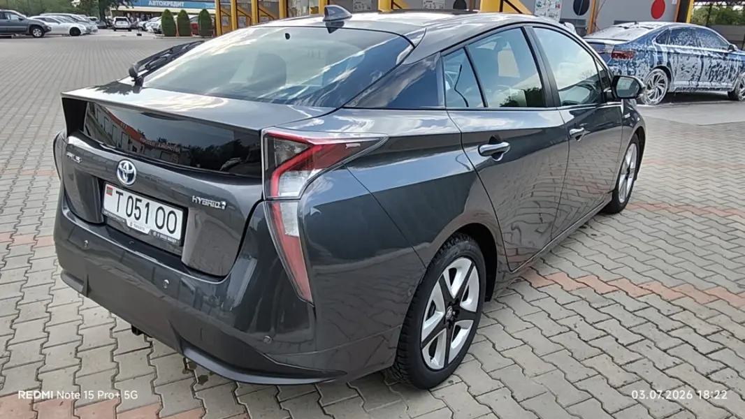 Toyota Prius, 2015