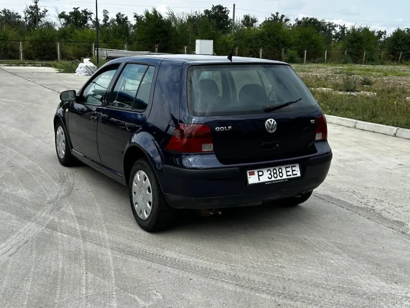 Volkswagen Golf, 1999