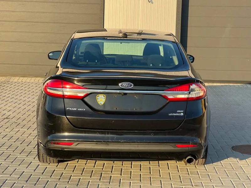 Ford Fusion, 2017