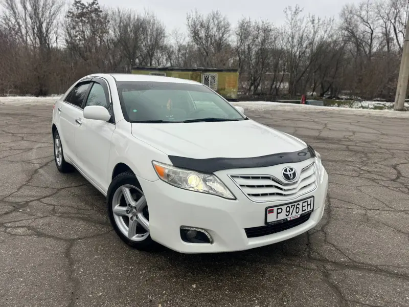 Toyota Camry, 2010