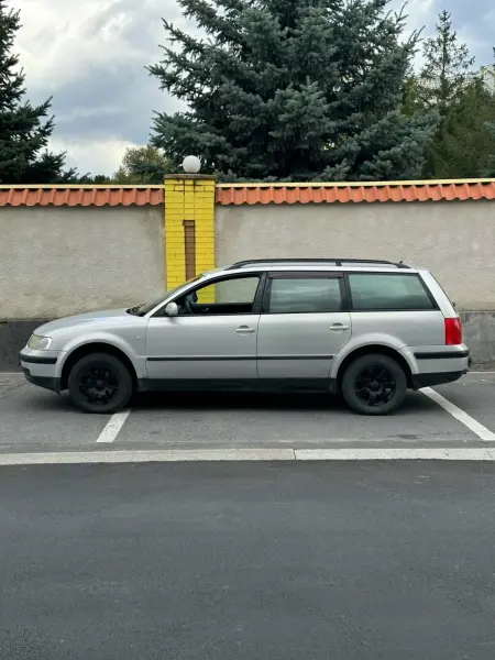 Volkswagen Passat, 2000