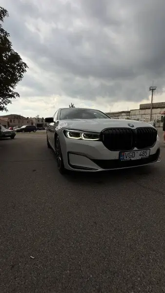 BMW 7 Series, 2021