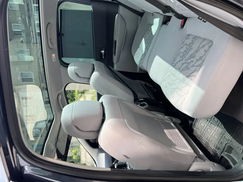 Peugeot 3008, 2011