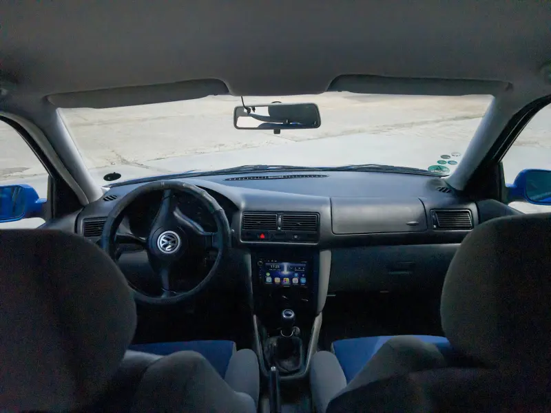 Volkswagen Golf, 1999