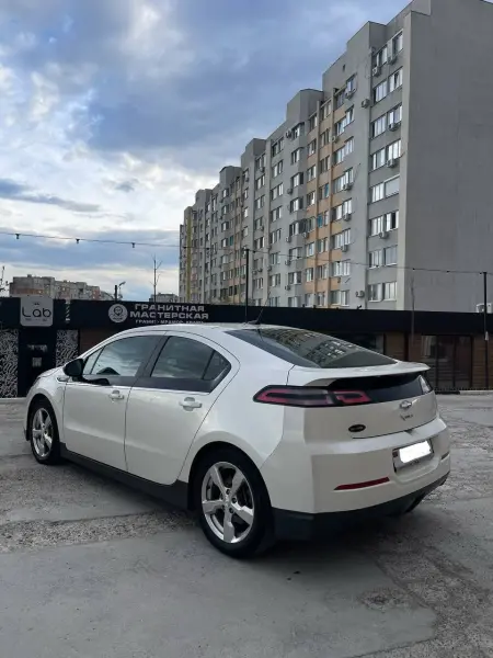 Chevrolet Volt, 2013