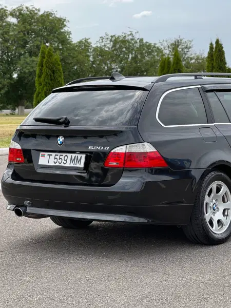 BMW 5 Series, 2009