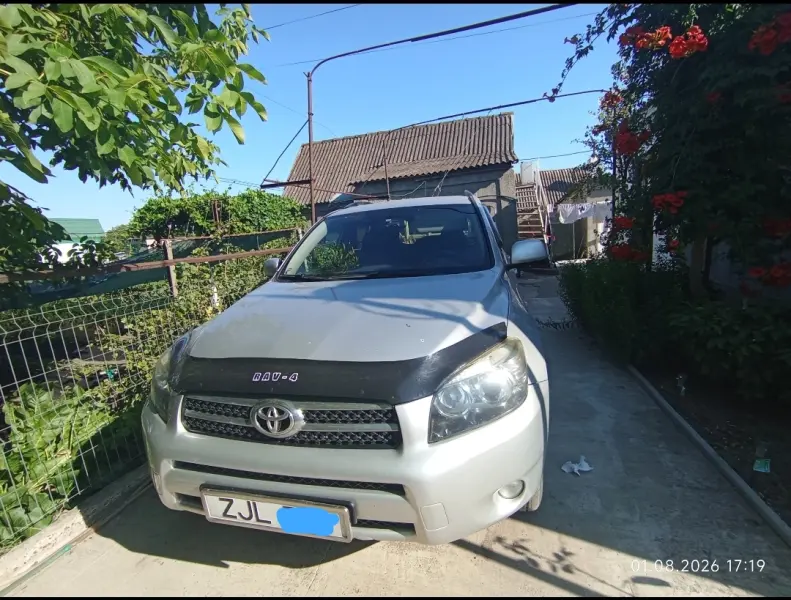 Toyota RAV4, 2007