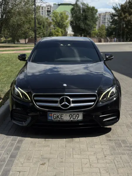 Mercedes-Benz E-Class, 2017