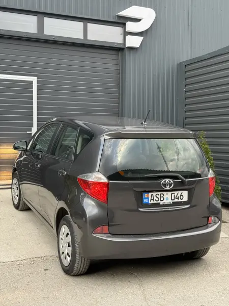 Toyota Verso, 2012