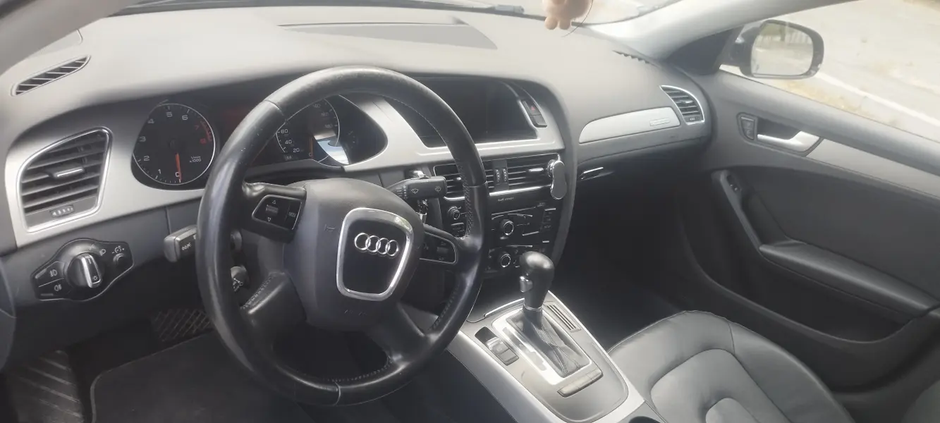 Audi A4, 2010