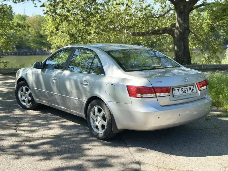 Hyundai Sonata, 2005