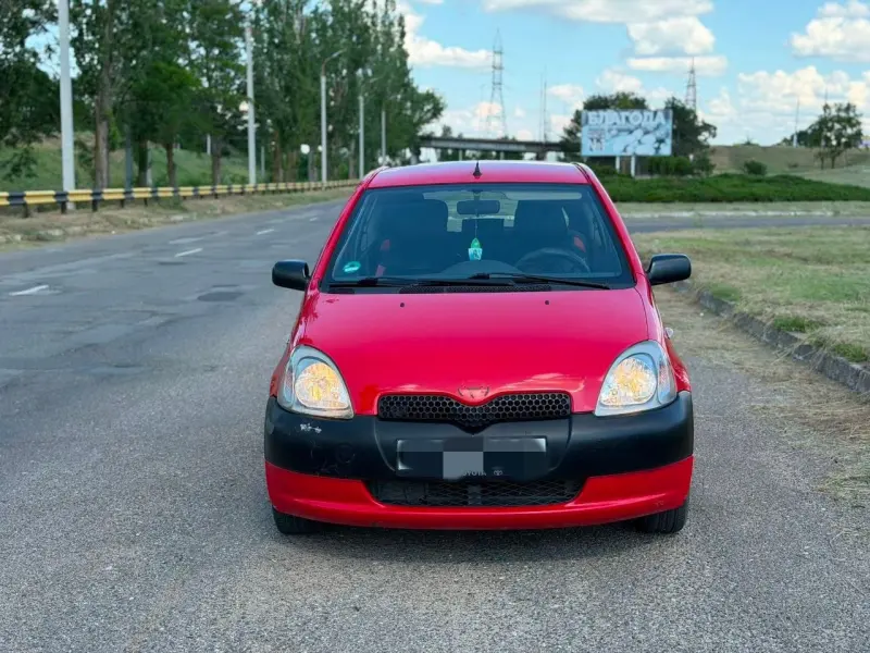 Toyota Yaris, 2002
