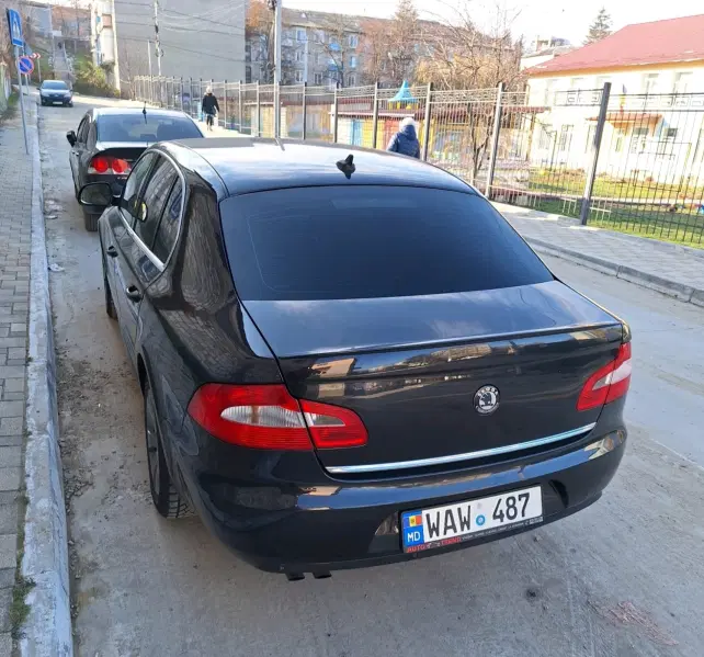 Skoda Superb, 2012
