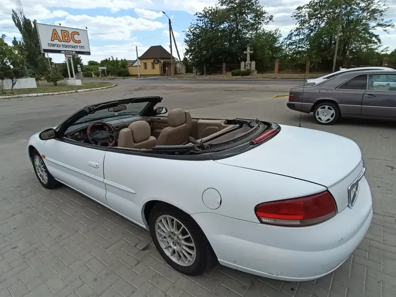 Chrysler Sebring, 2004