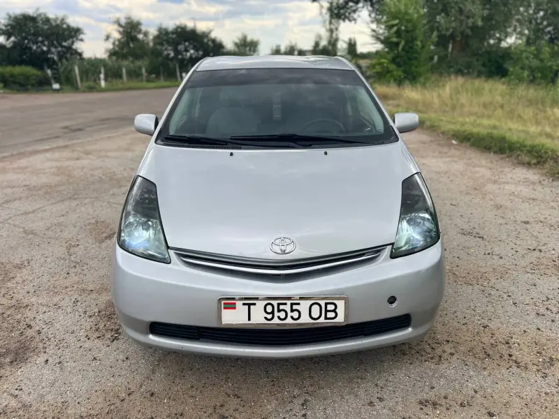 Toyota Prius, 2005