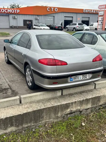 Peugeot 607, 2004