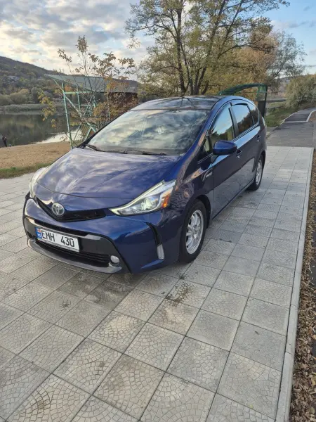 Toyota Prius, 2015