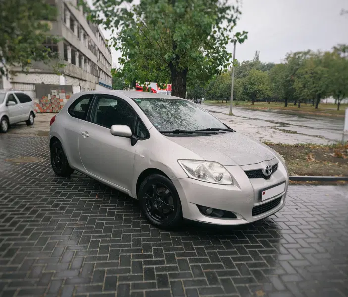 Toyota Auris, 2007