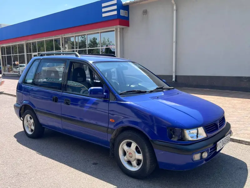 Mitsubishi Space Star, 1998