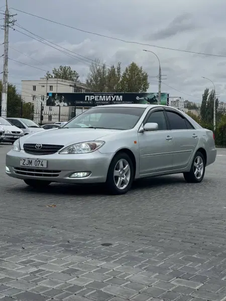 Toyota Camry, 2003